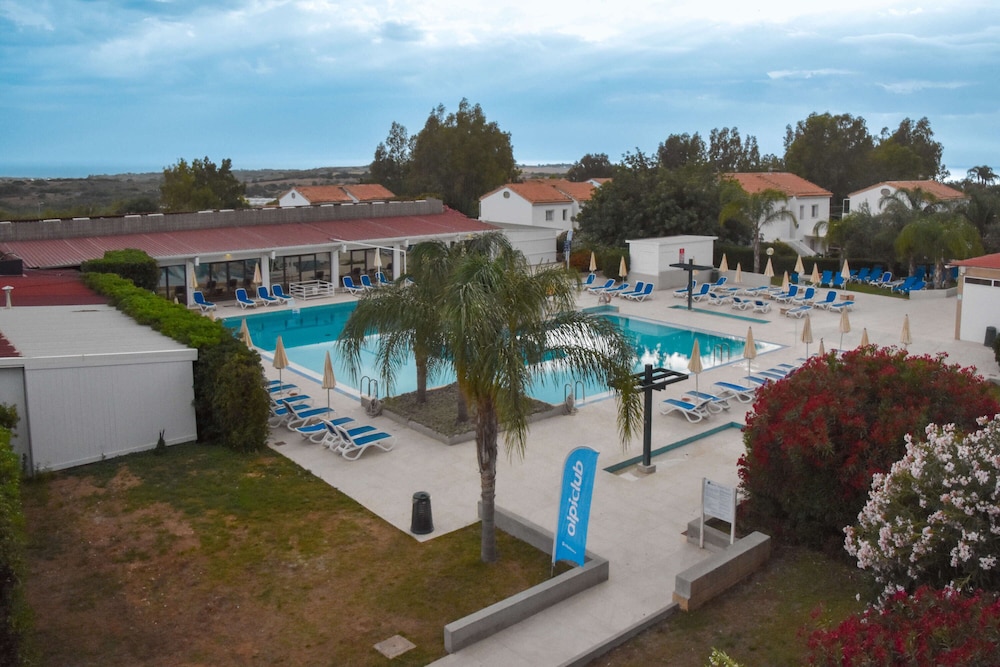 Athena Resort 43/50