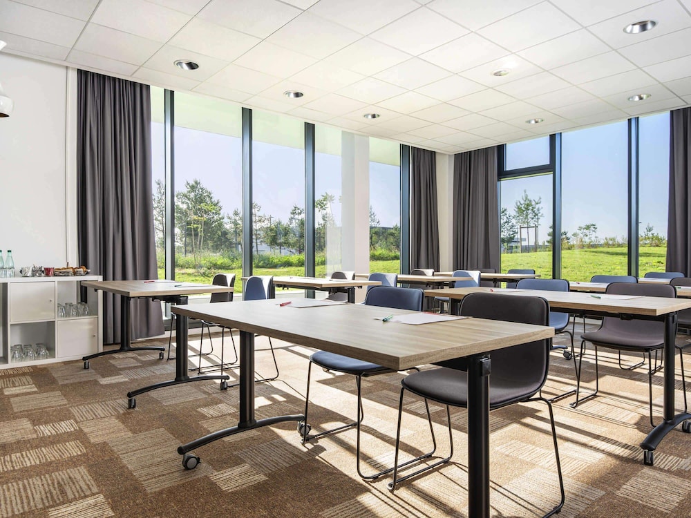 ibis Gonesse 44/57