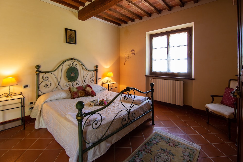 Villa Degli Olivi 7/26