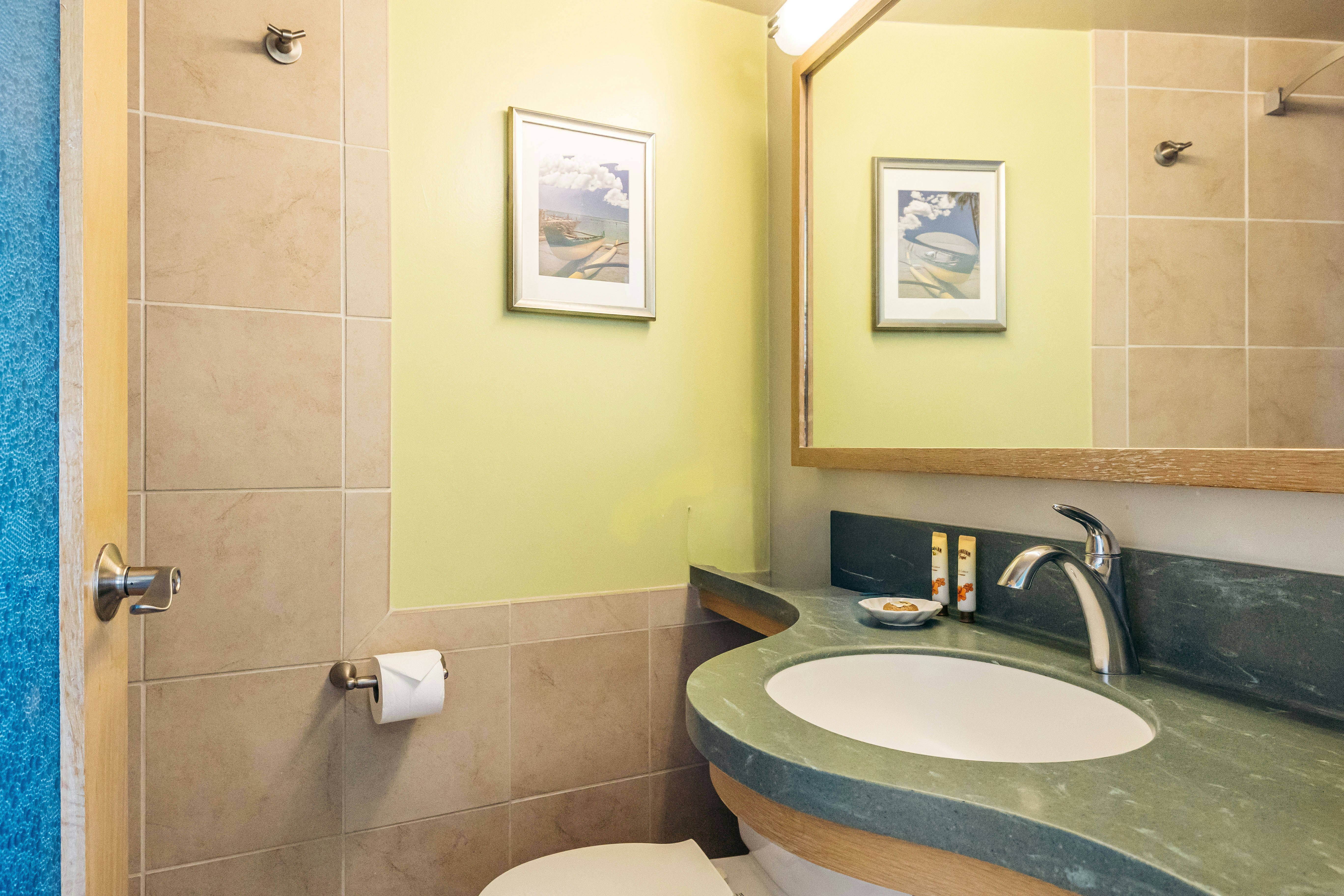 Waikiki Circle Hotel 47/50