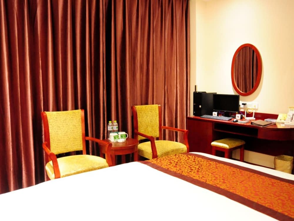 Greentree Inn Yancheng Dongtai Jianggang Yingbin Road Gangcheng Avenue Hotel 13/28