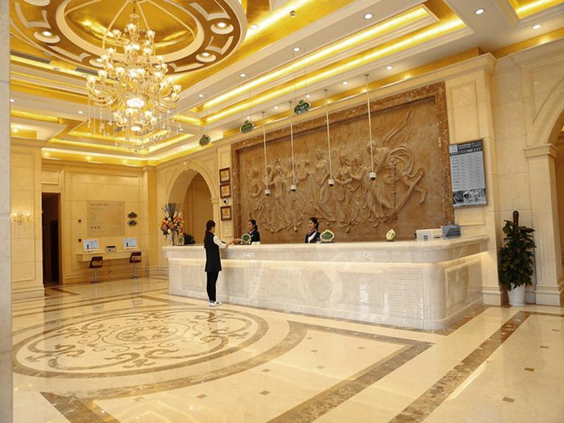 Vienna International Hotel Shanghai National Convention And Exhibition Center Huaxu Road 10/38