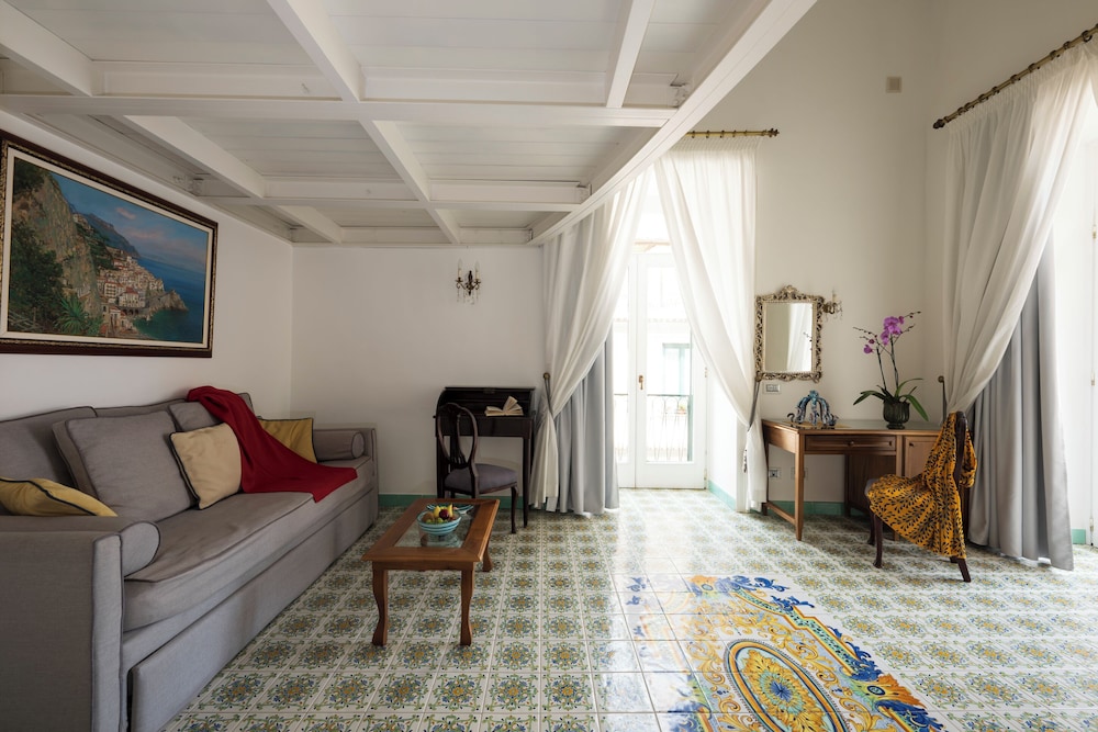Residenza Luce 32/50