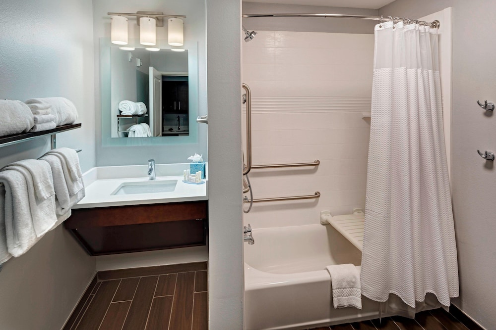 Towneplace Suites Baton Rouge Port Allen 15/37