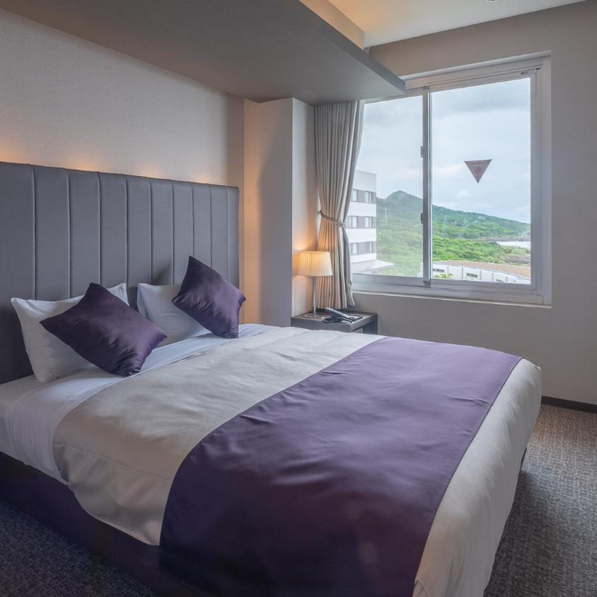 Compact, Double Bed, Sea View