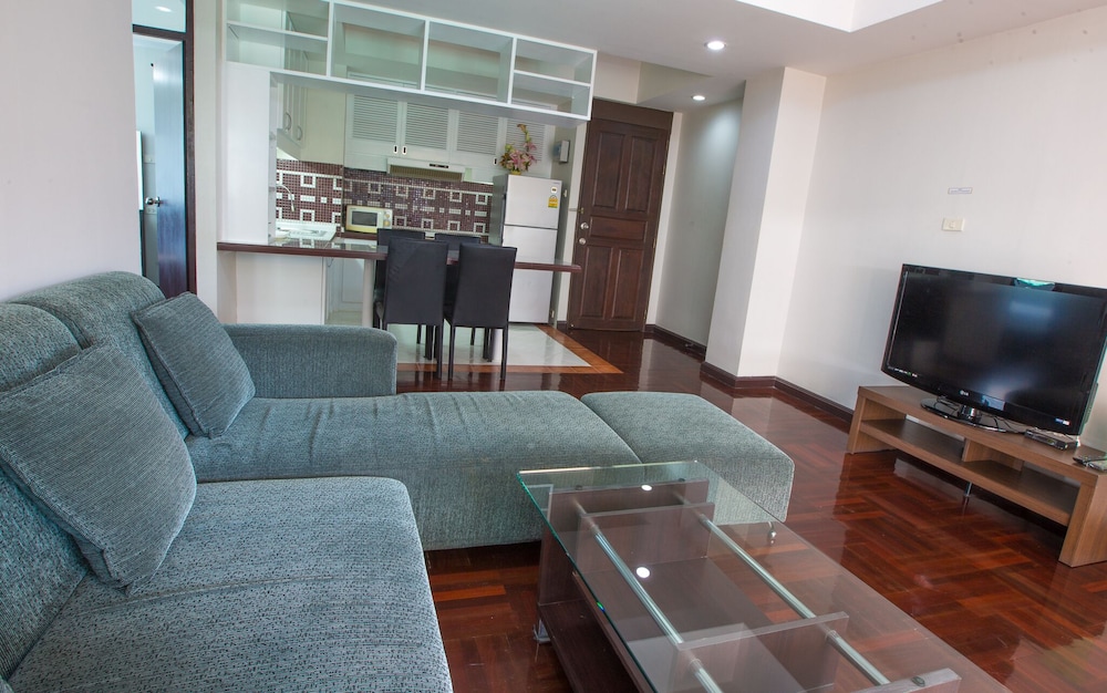 Le Vanvarothai Saladaeng Residence 29/50