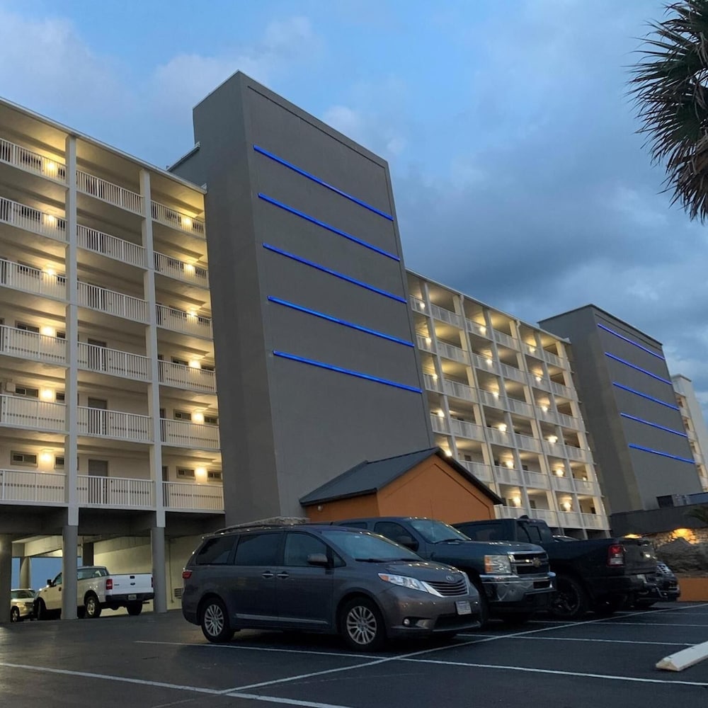 The Maverick Resort 42/50