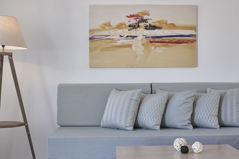 Aliter Suites 47/73