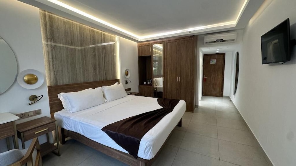 Signature, Mountain, Standard, King Bed, Garden and Mountain View، Coral Strand Smart Choice 5/10