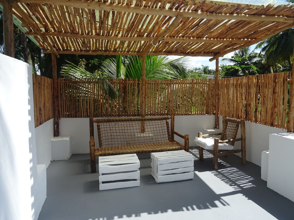 Makuti Beach Bungalows 63/65