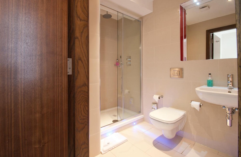 Seraphine Kensington Olympia Hotel Ex Best Western Plus Kensington Olympia 48/50