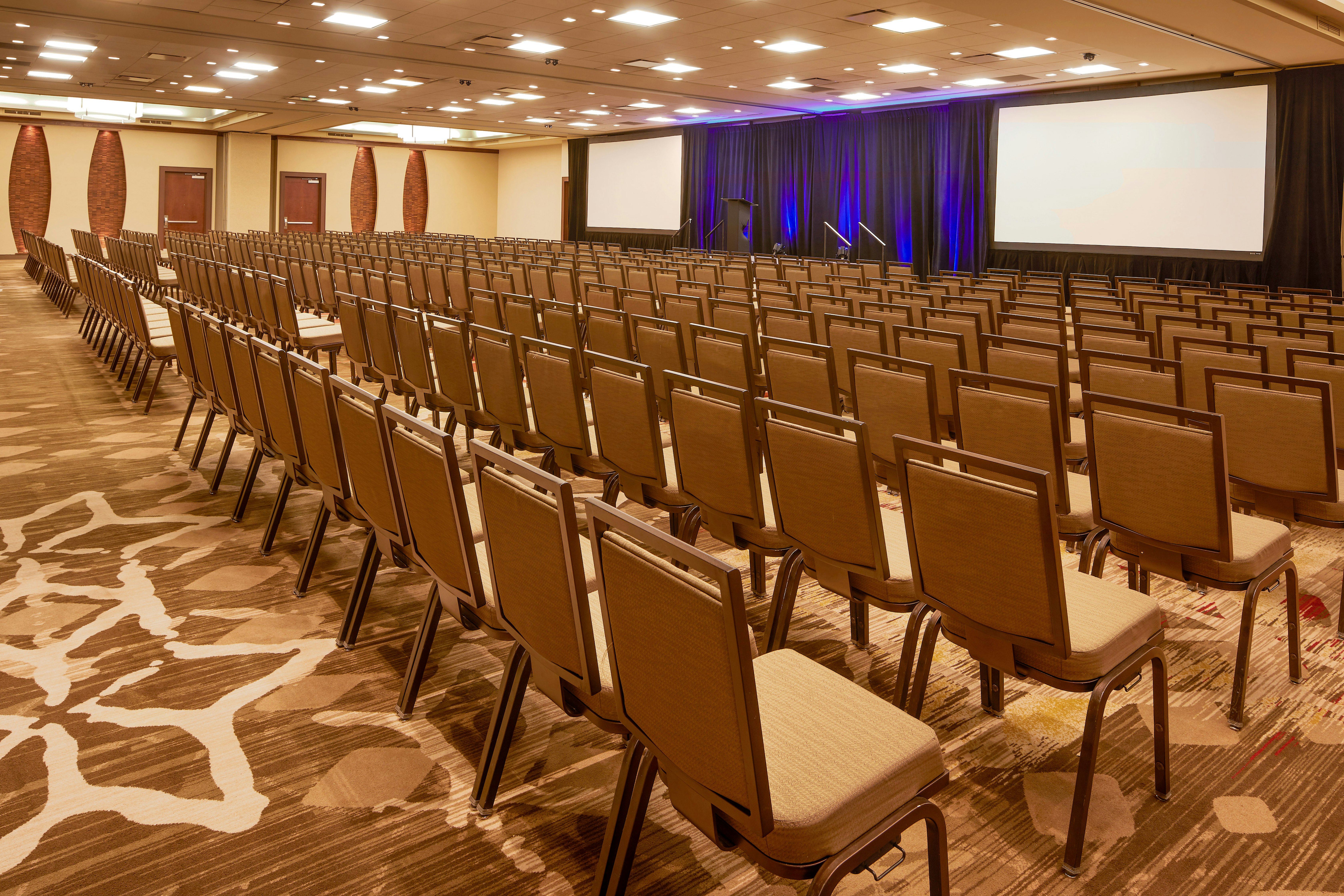 Hilton Denver City Center 79/89
