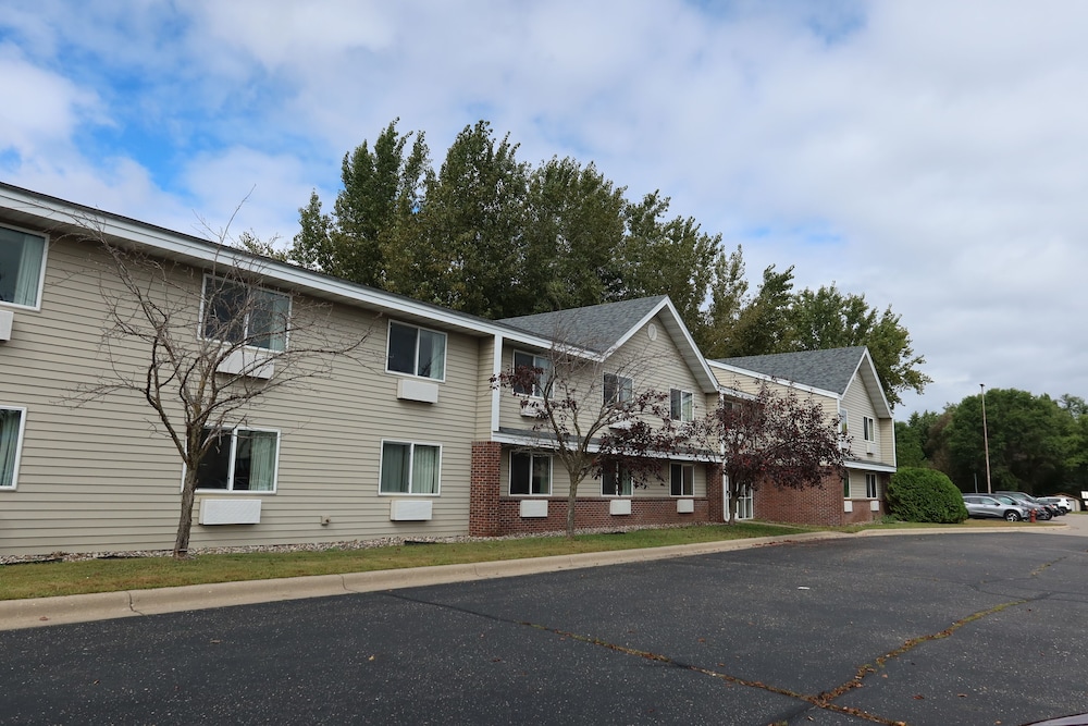 Americas Best Value Inn Annandale 53/57