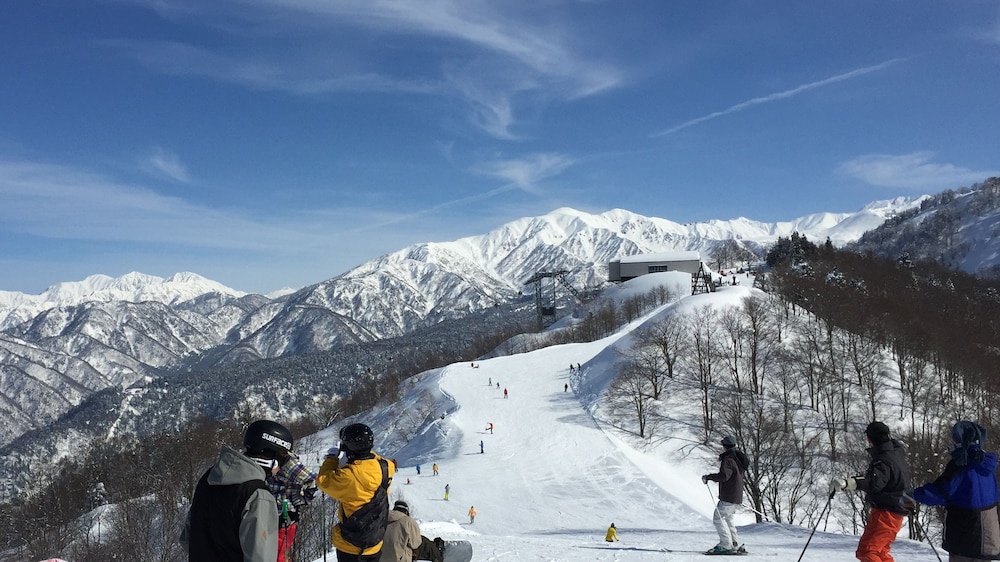 Tateyama Kokusai Hotel 60/61