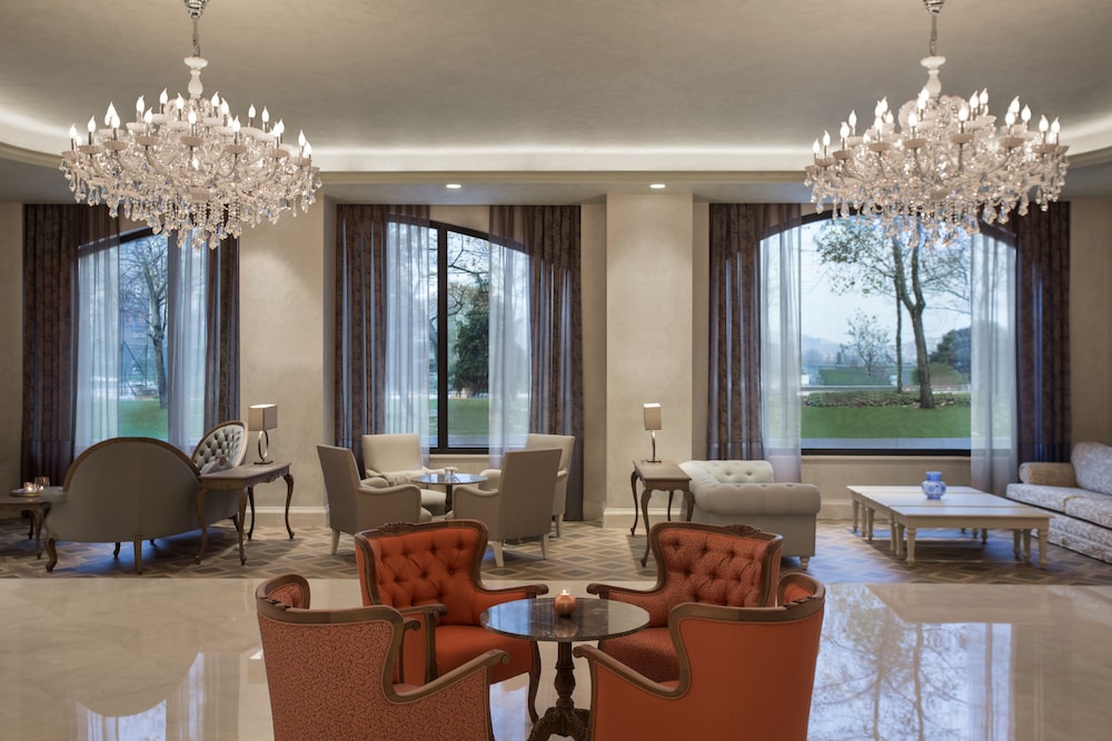 Lazzoni Hotel 50/62