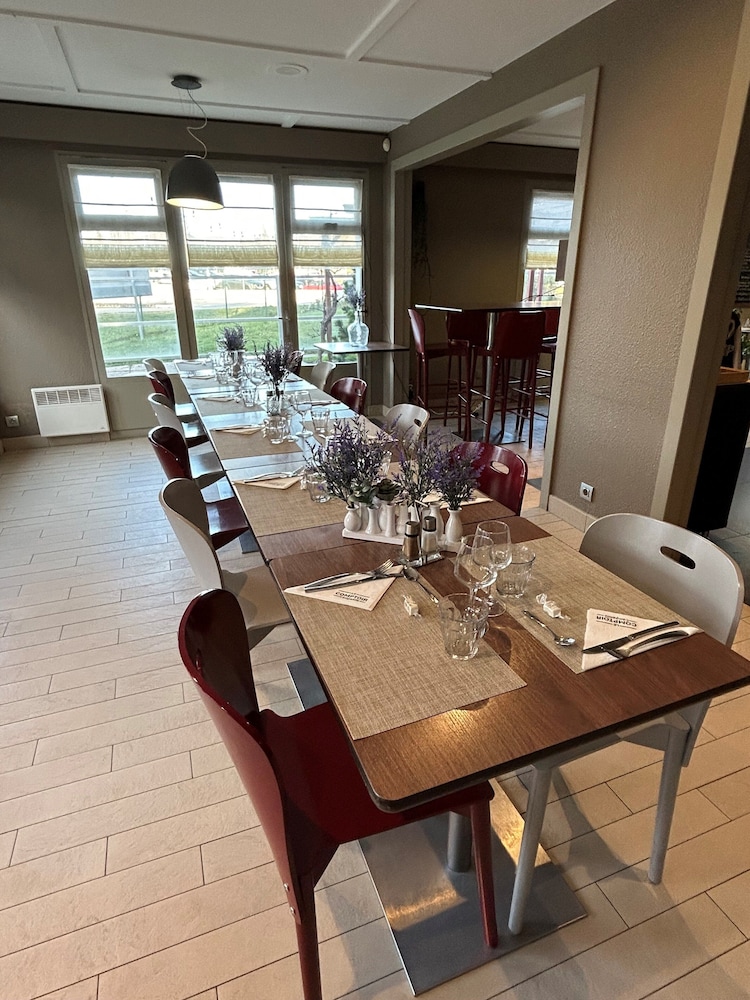 Hotel Campanile Montelimar Les Tourrettes 22/43