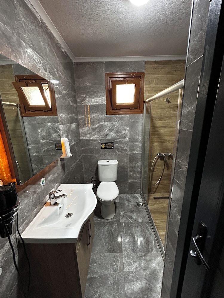 Sahrakent Suite 48/50