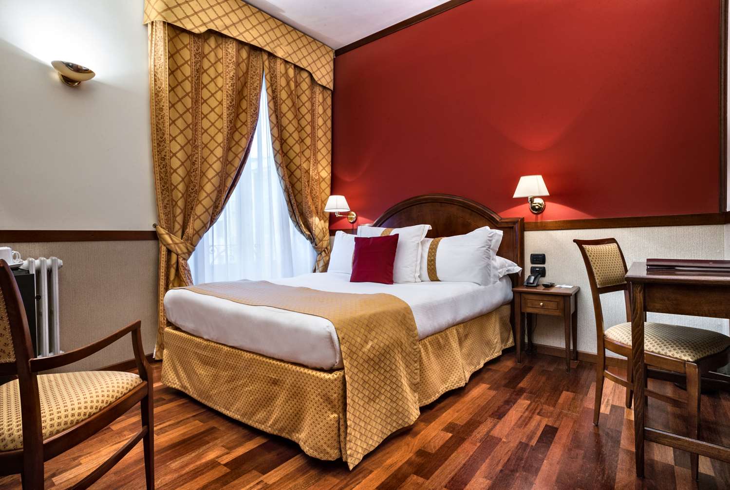 Worldhotel Casati 18 30/63