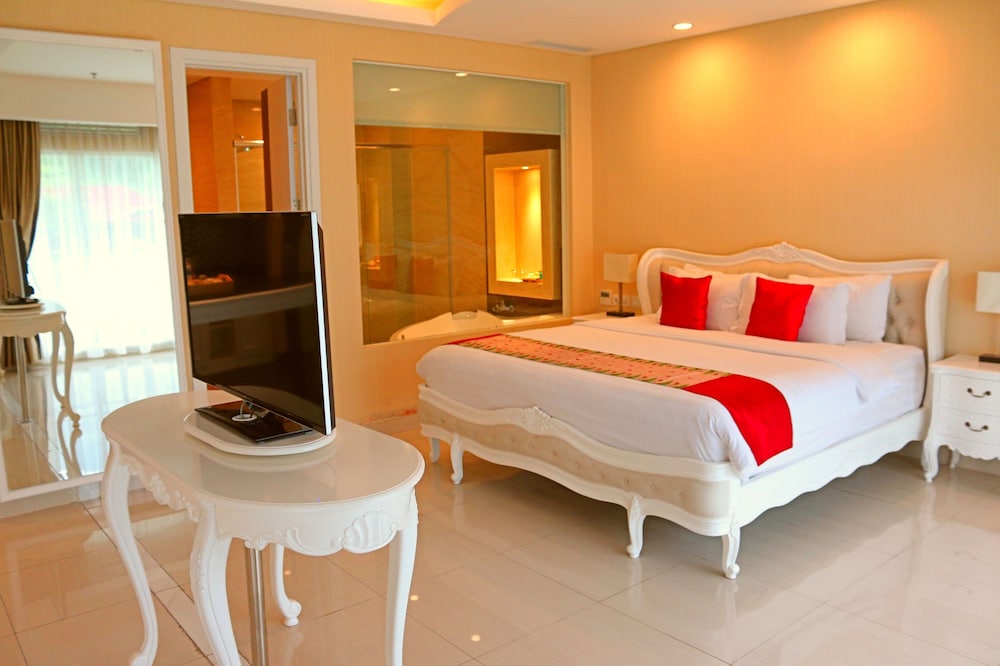 Le Eminence Hotel Convention And Resort 6/57