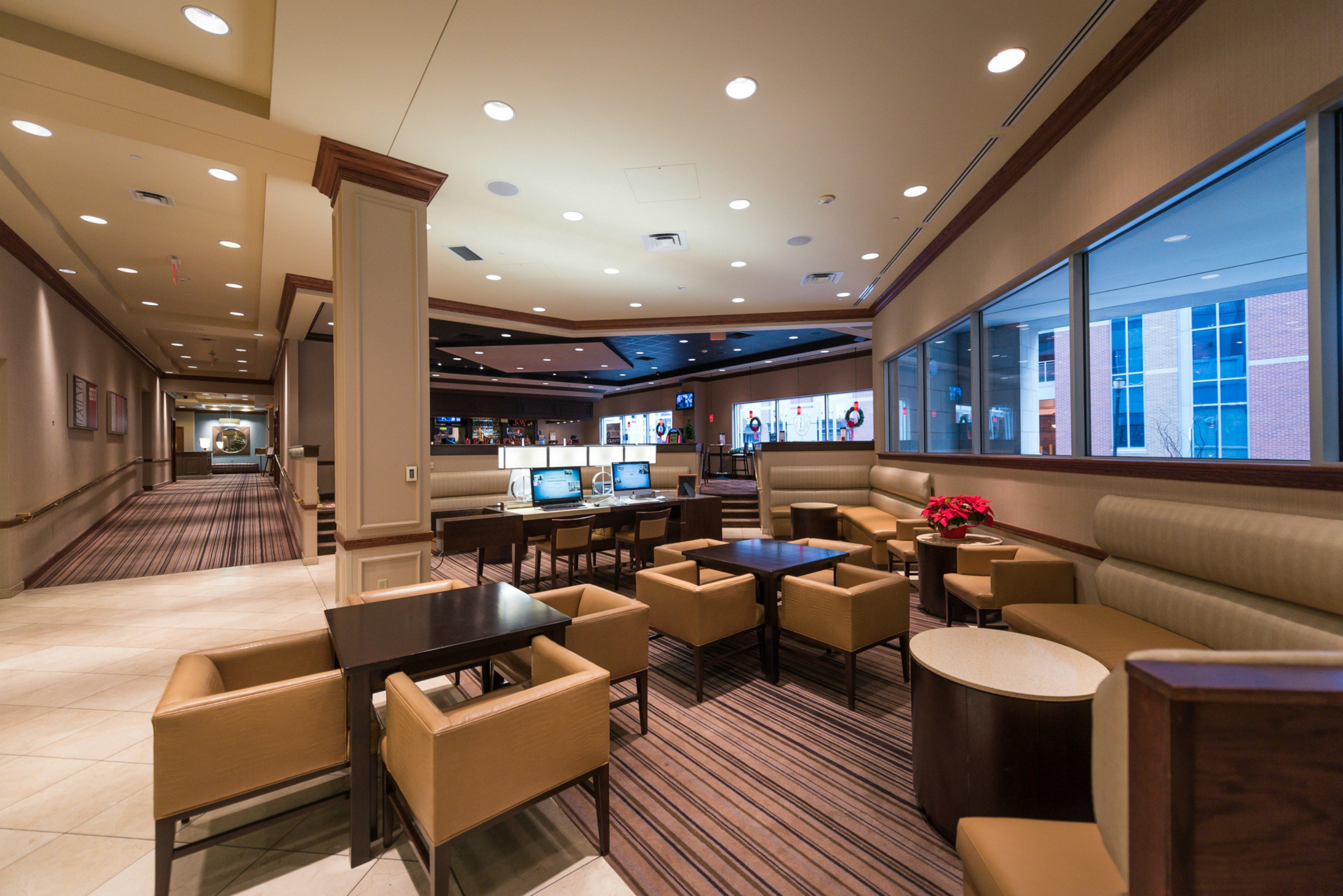 Hilton Scranton & Conference Center 31/39