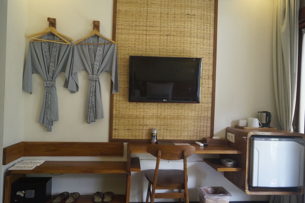 Arana Suite 59/71