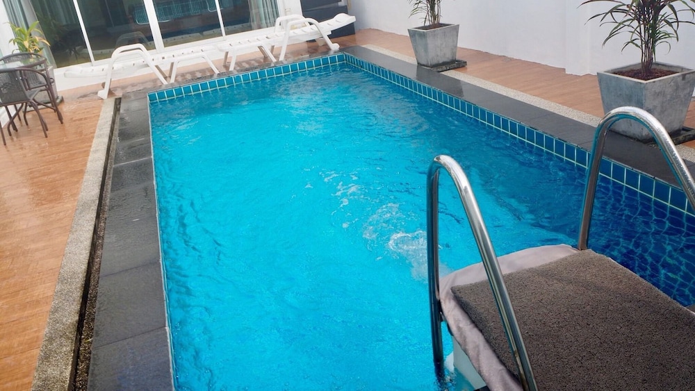 Villa Somewhere Phuket Laguna Bangtao 22/28