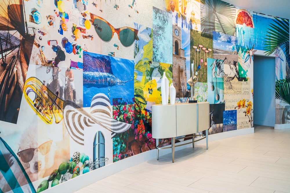 Hyatt Place West Palm Beach/Downtown 66/70