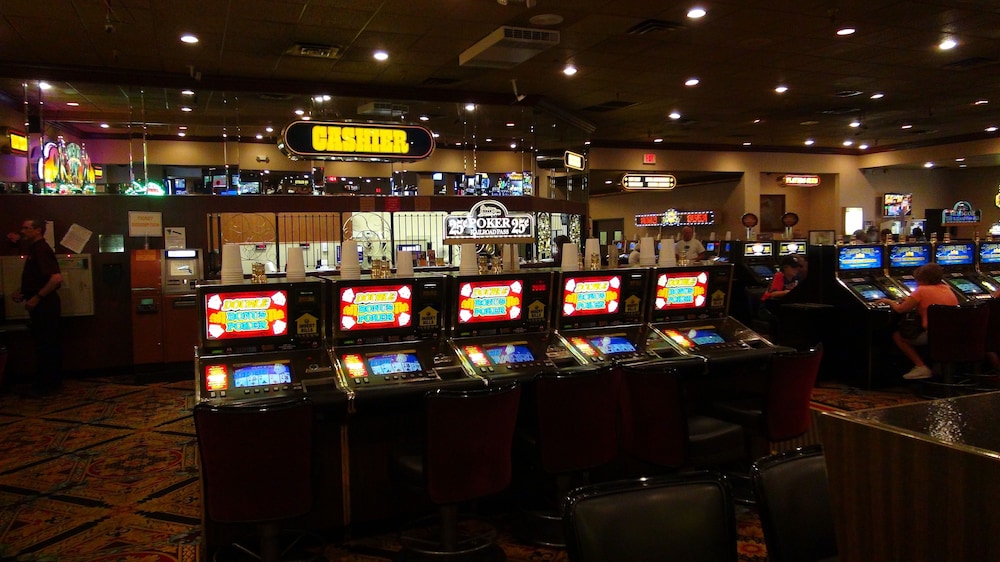 Railroad Pass Hotel and Casino Ramada by Wyndham 35/44