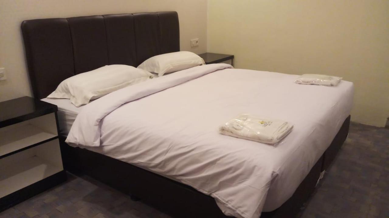 Puncak Budget Hotel 25/50