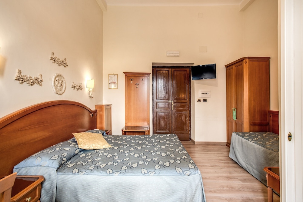 Hotel Labelle 70/91