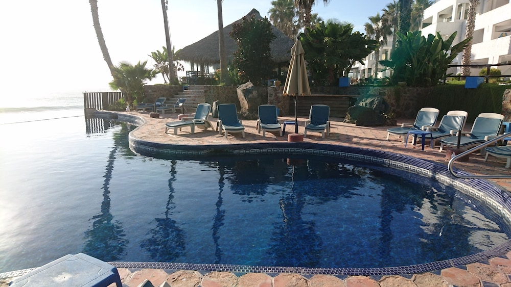 Las Rocas Resort Spa 43/50