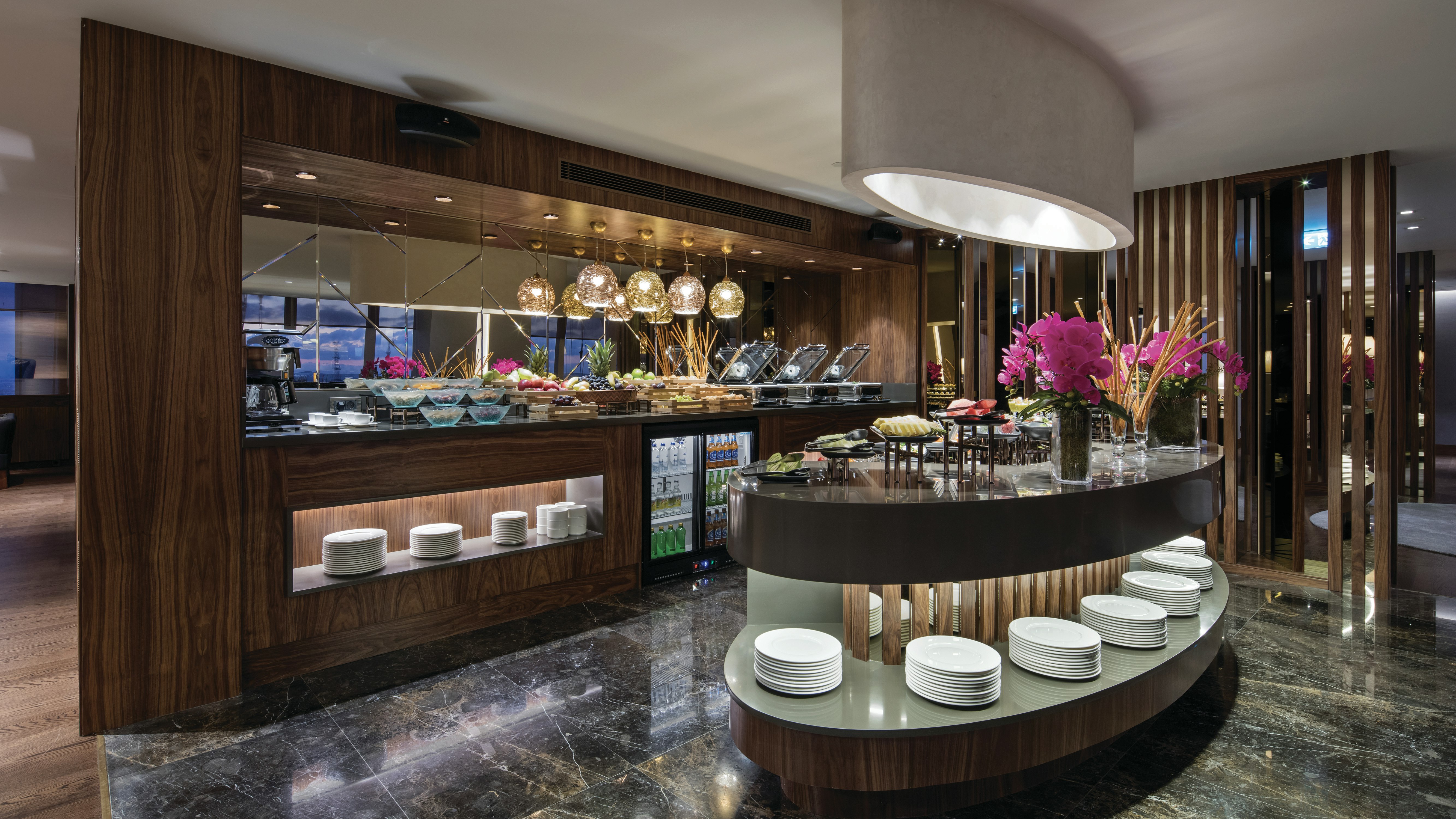 Hilton Istanbul Maslak 68/82
