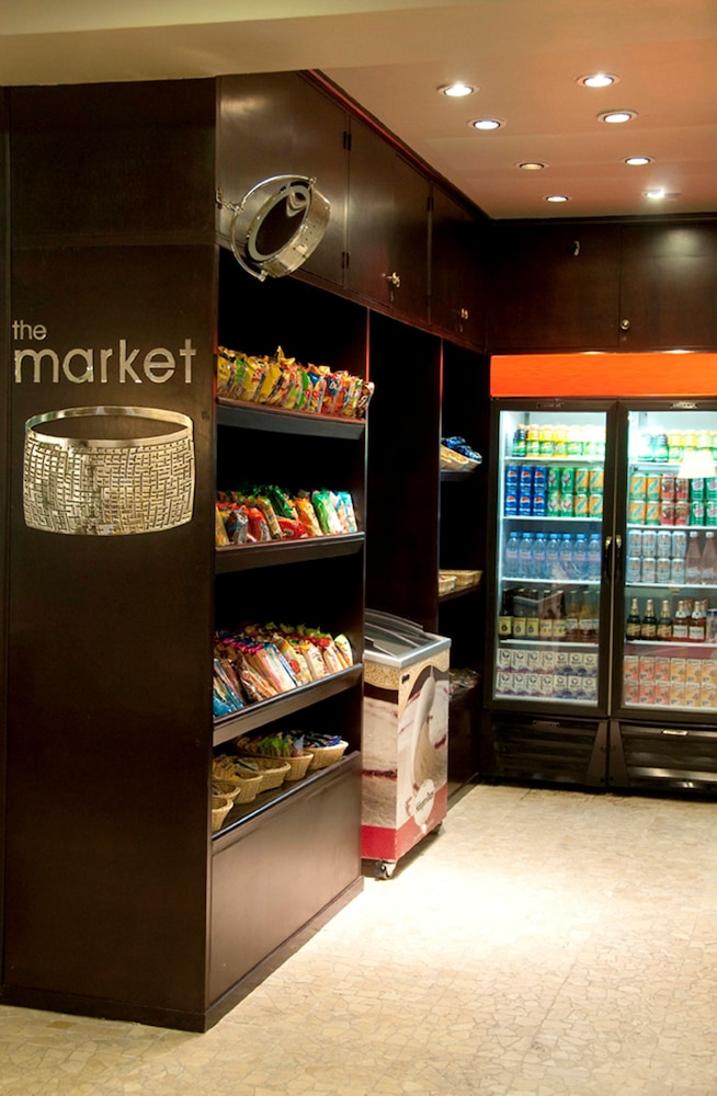 Courtyard By Marriott Toluca Airport 20/45