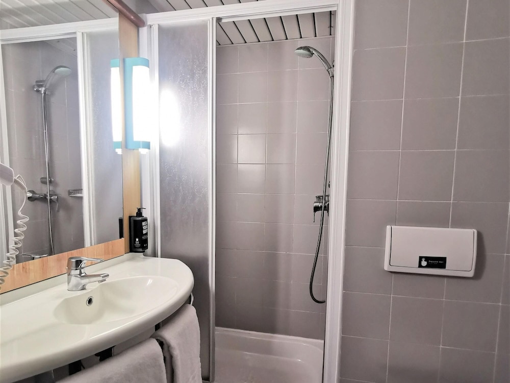 Ibis Leiria Fatima 79/80