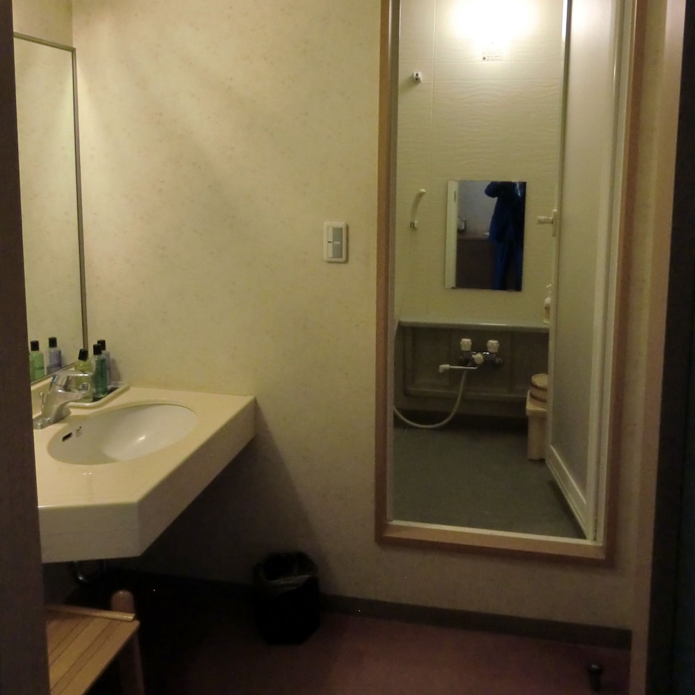Hotel Abashirikoso 48/50