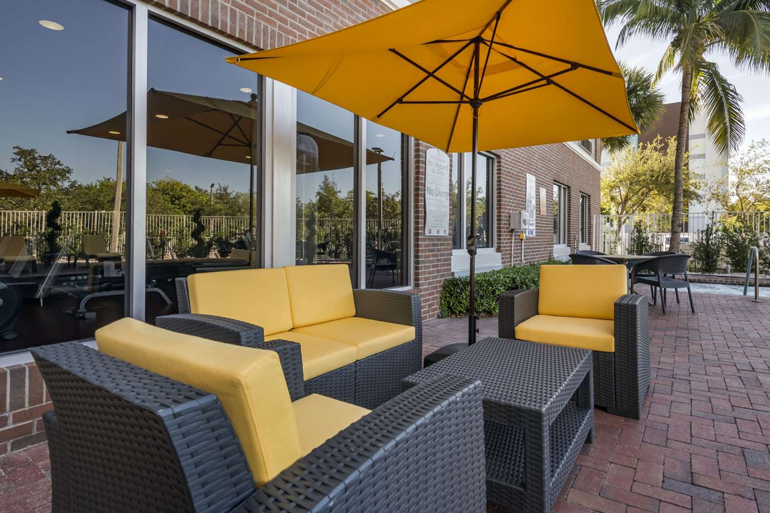 Cambria Hotel Ft Lauderdale Airport South Cruise Port 9/29