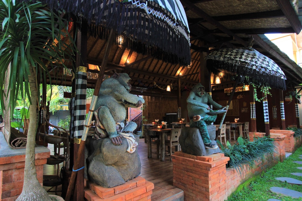 PONDOK MASSAS UBUD 32/55