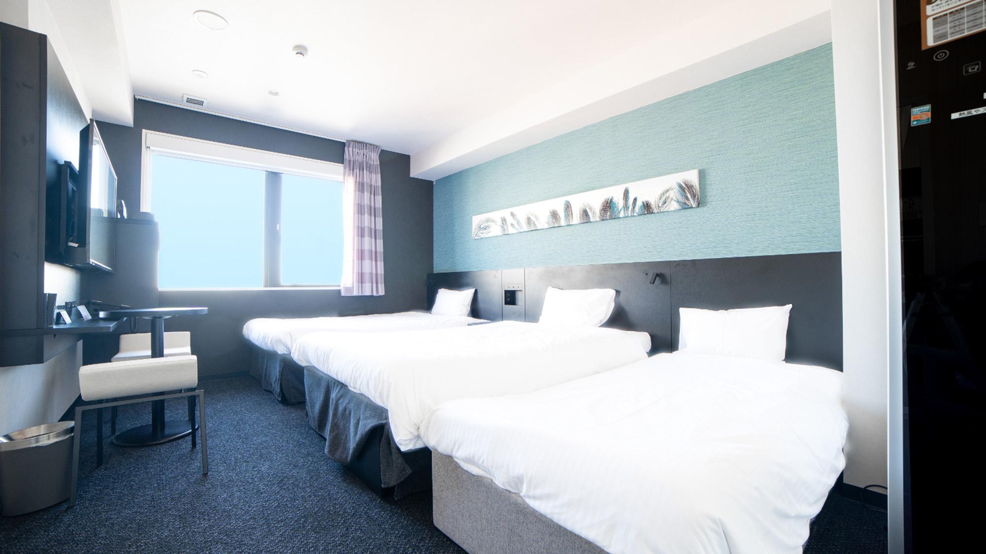 Universal, Triple, Twin Beds