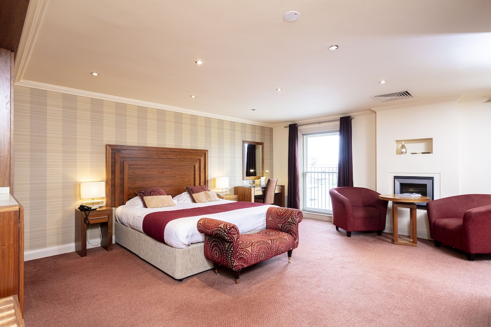 Park Farm Hotel Leisure 11/78