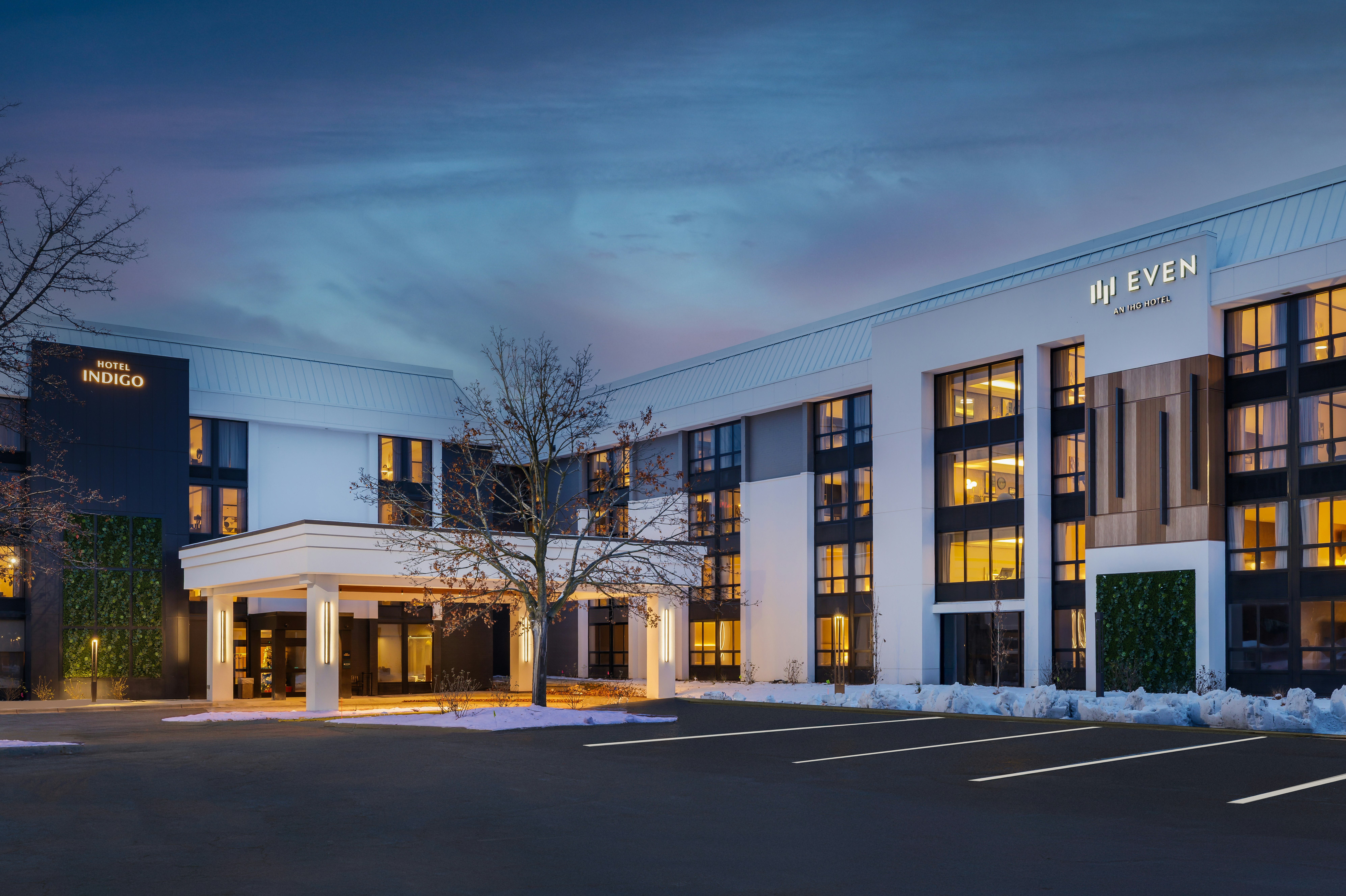 Troy Inn & Suites 1/50