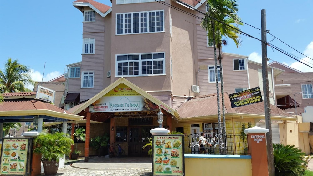 Fisherman's Point Resort 8/50