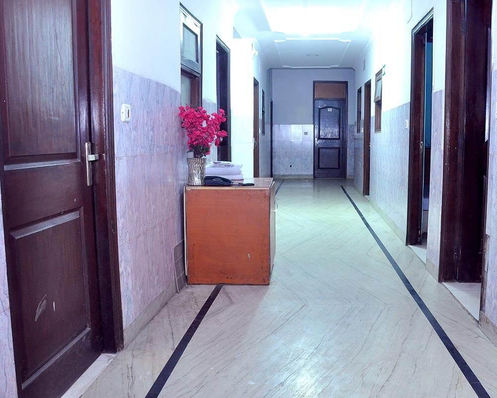 Hotel Jindal International 7/34