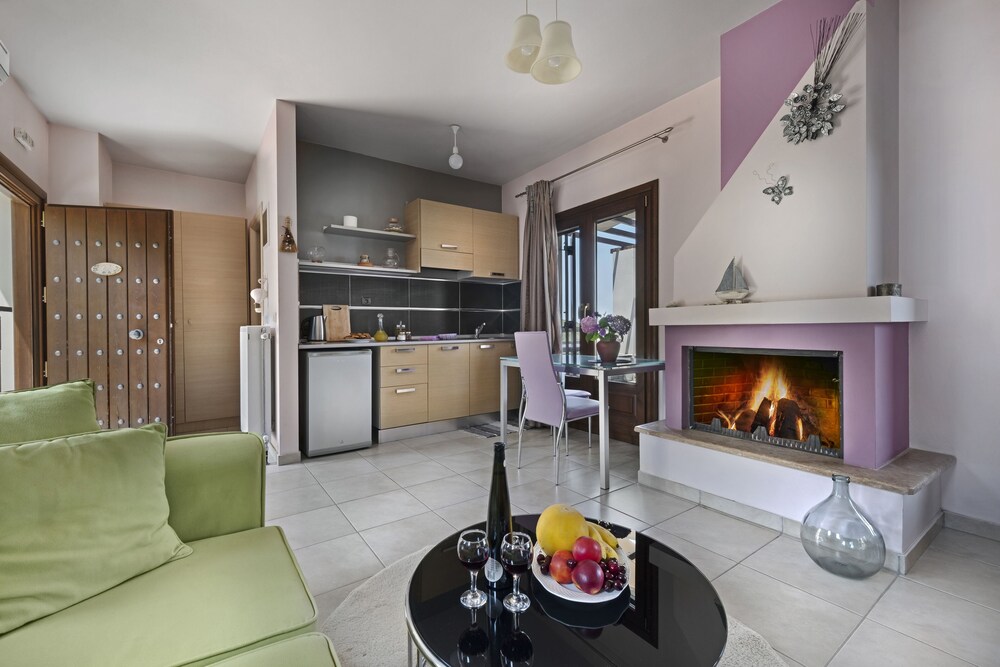 Petradi Hotel 42/75
