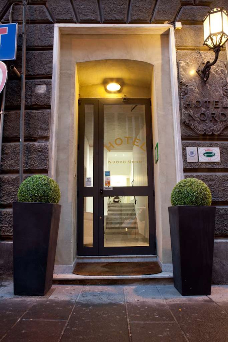 Hnn Luxury Suites 31/50