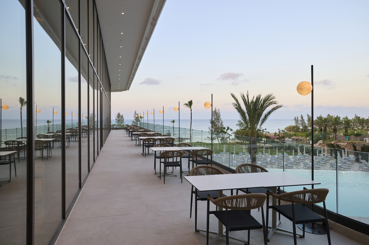 Sunrise Emerald Hotel 68/77