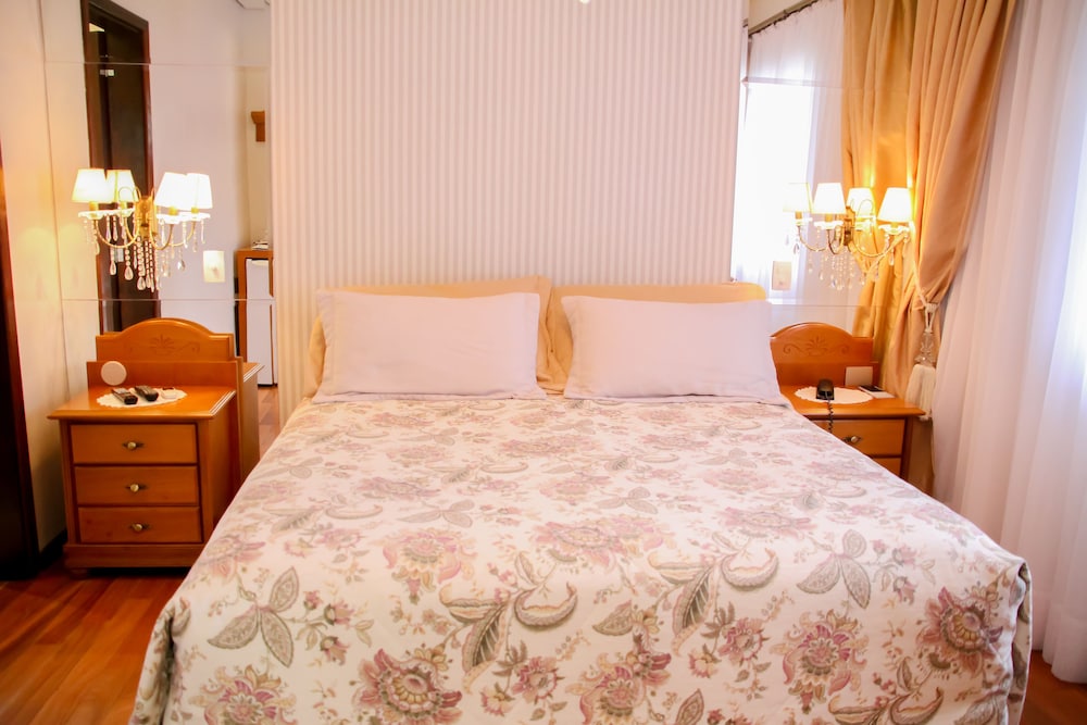 Hotel Ritta Hoppner 23/83