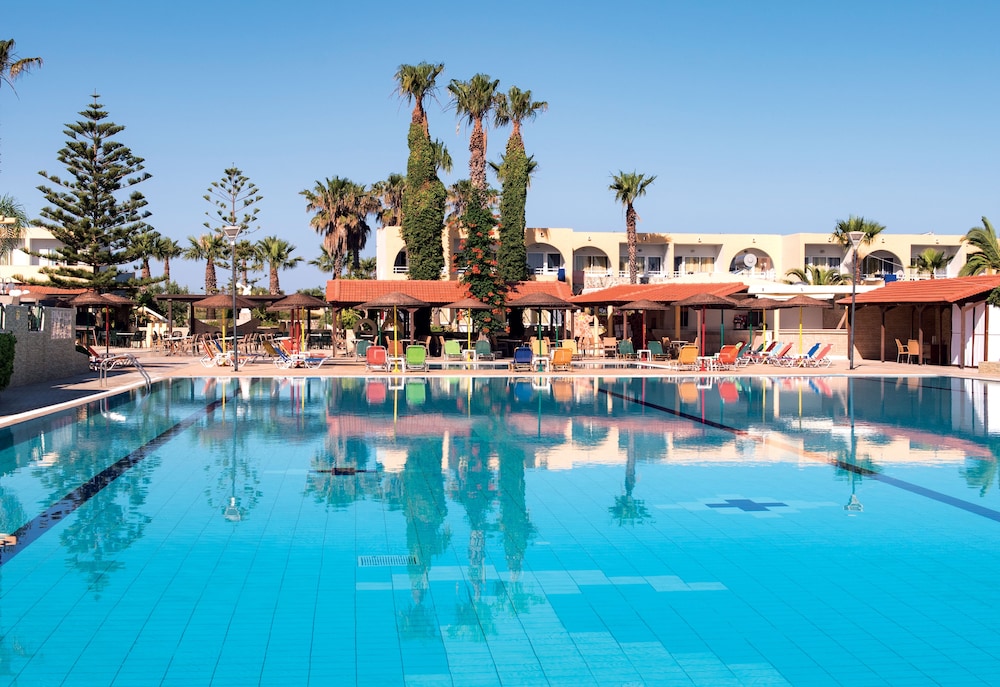 Eurovillage Achilleas Hotel 42/90