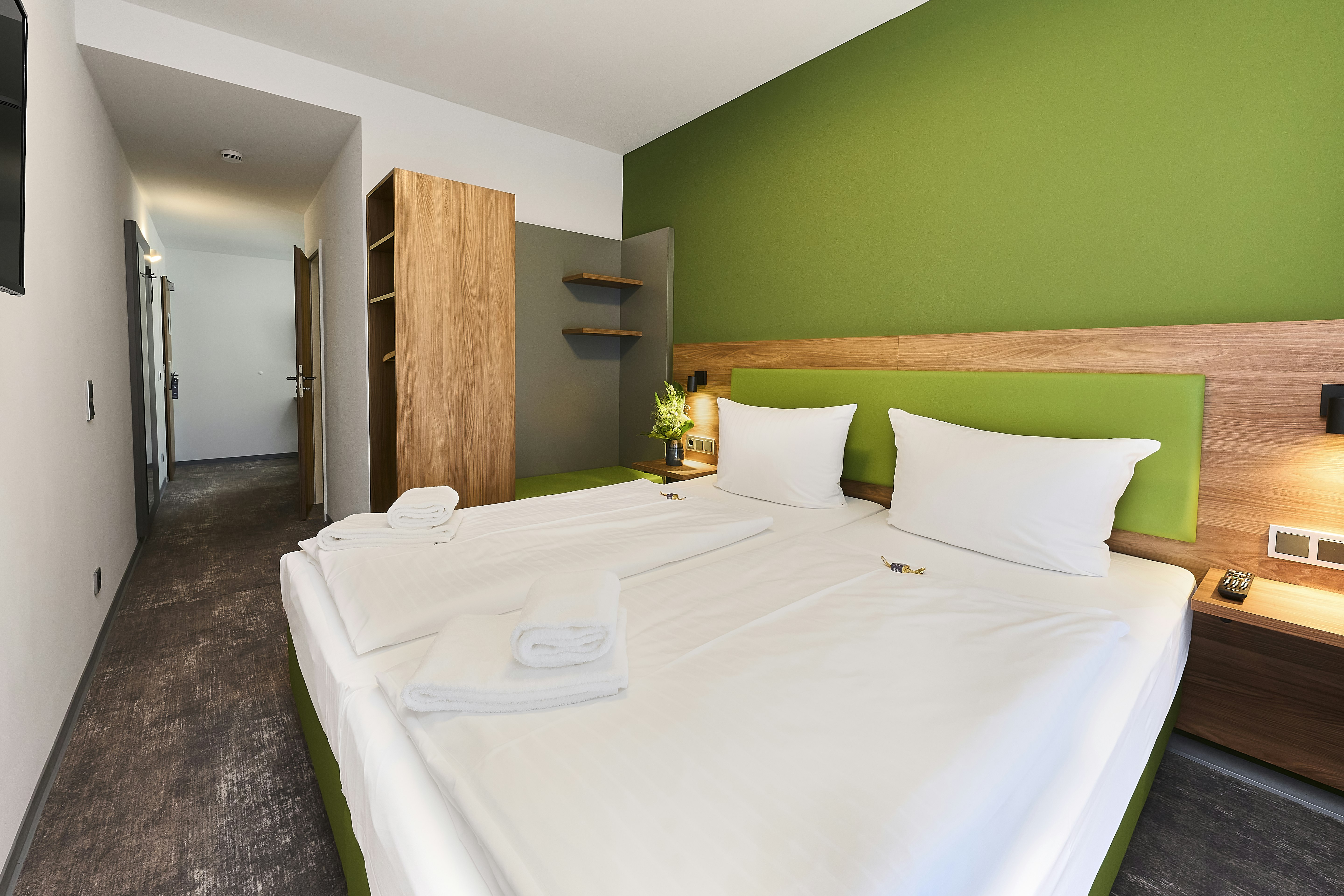 Premium, Double Bed