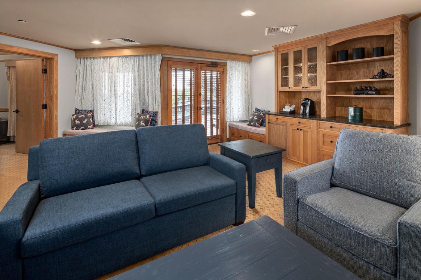 Mountain, Suite