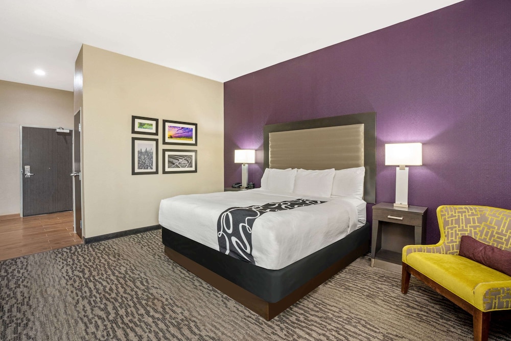 La Quinta Inn & Suites by Wyndham College Station South 19/64